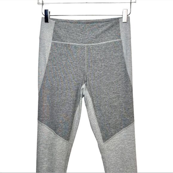 Outdoor voices grey color block high rise leggings small - Picture 5 of 8